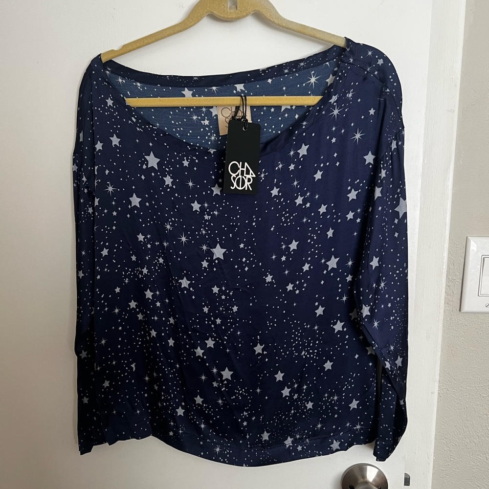 NWT Chaser Silk Navy Star Print Women's Long Sleeved Top